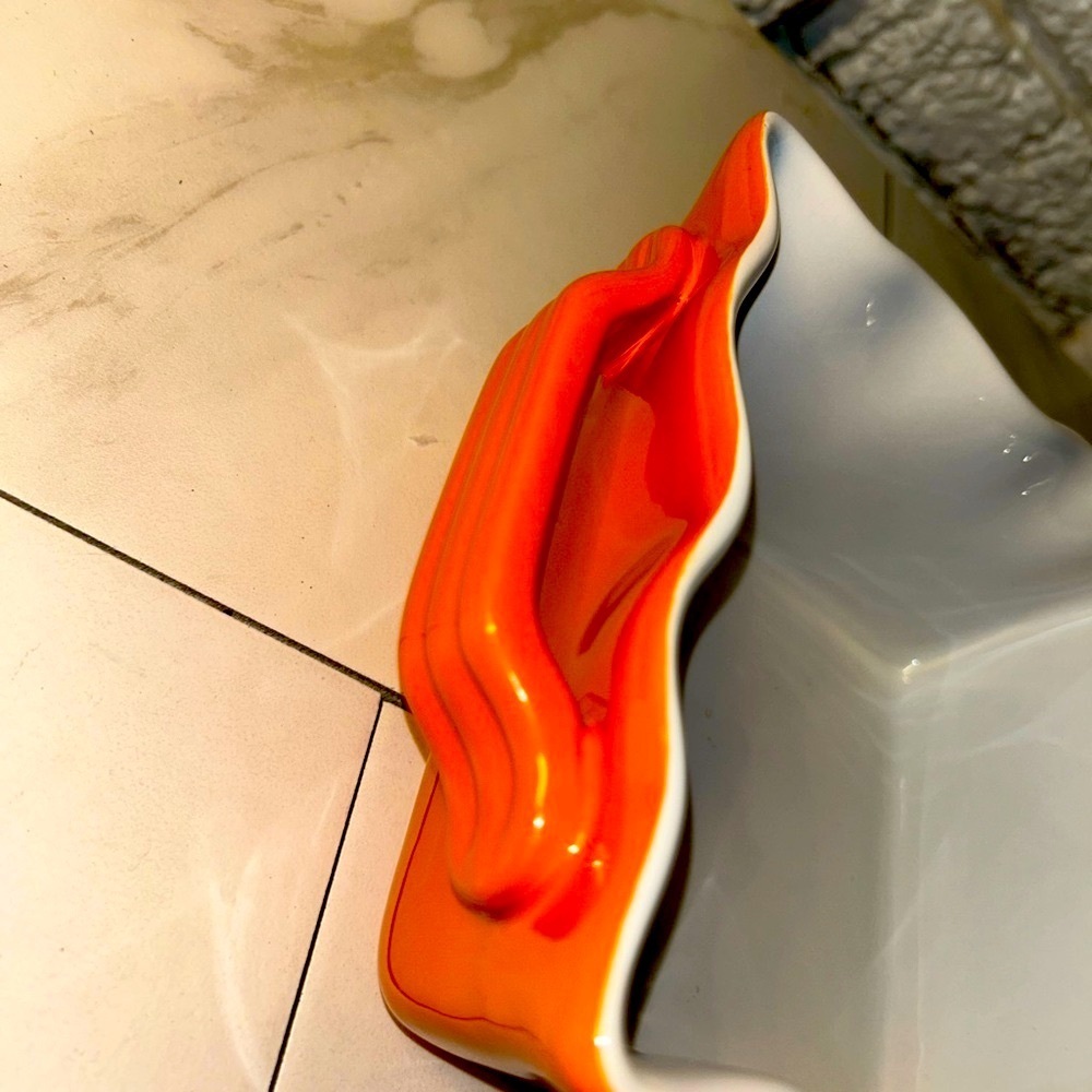 Authentic Gates Ware Orange and White Ceramic Baking Dish 1.2 QT - Picture 4 of 14